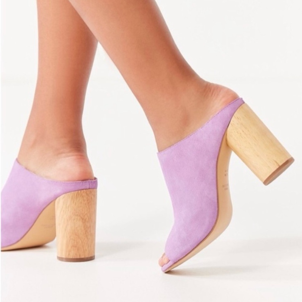 Sz 6 Brand new Urban Outfitters poppy suede wood heel mule in lilac - Picture 7 of 8